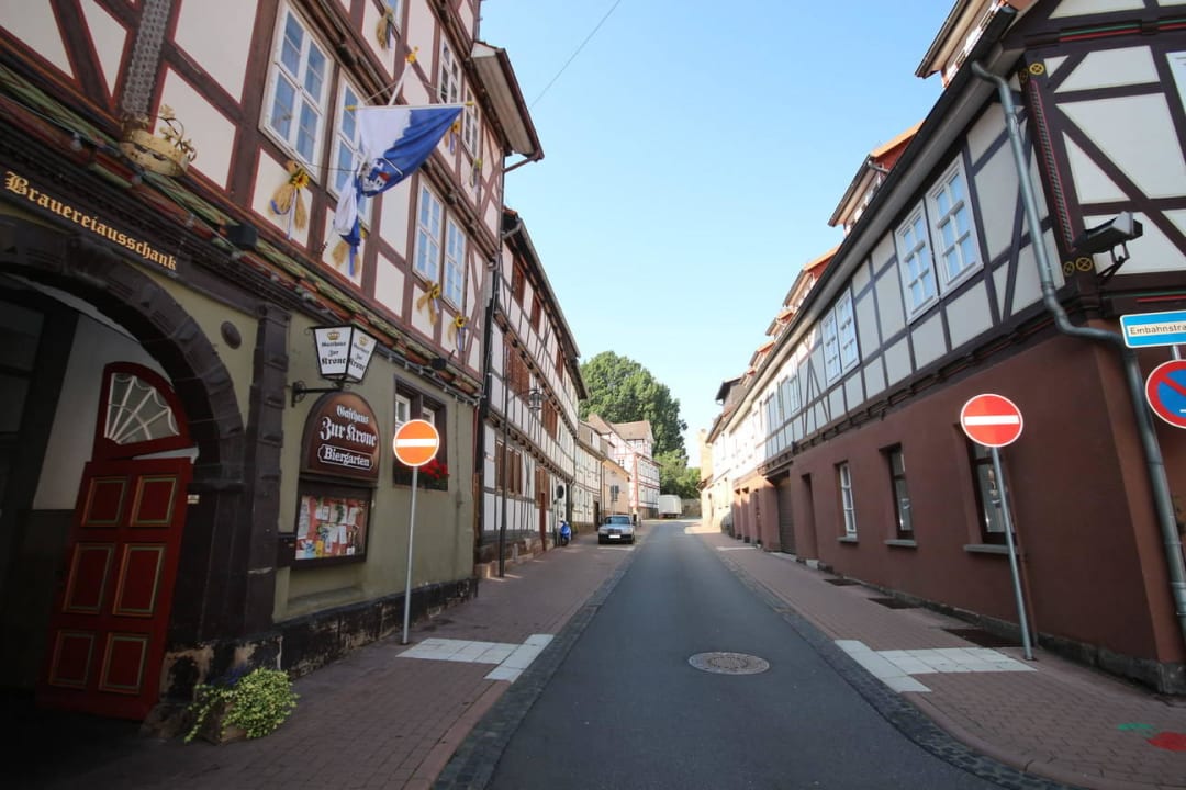 Gasthaus Zur Krone  Frau Holle-Land-Hotel