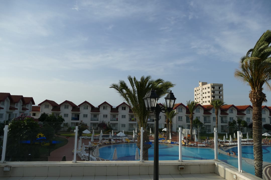 Außenansicht Salamis Bay Conti Resort Hotel & Casino