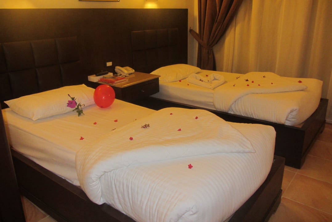 Hotel Fantasia 1001 Nacht - Alf Leila wa Leila Pickalbatros Alf Leila Wa Leila Resort - Neverland Hurghada