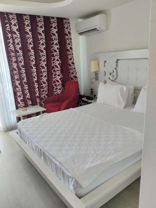 Zimmer Laguna Beach Alya Resort & Spa Hotel