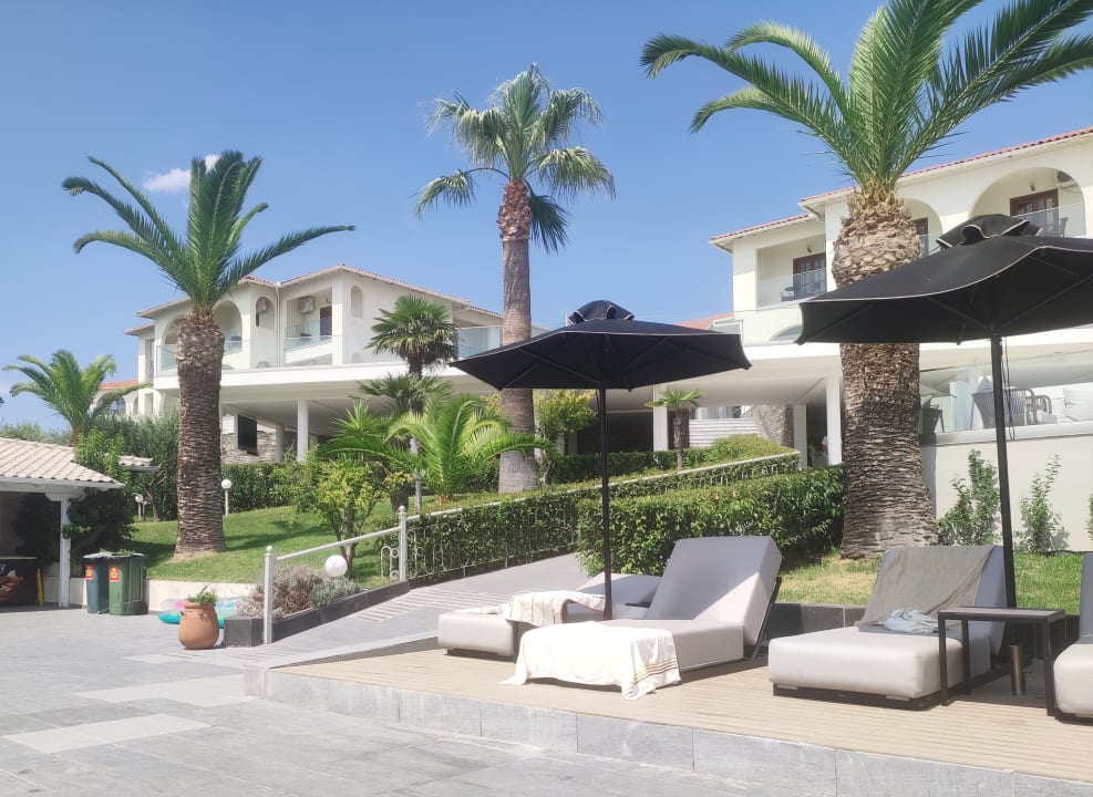 Pool Akrathos Beach Hotel