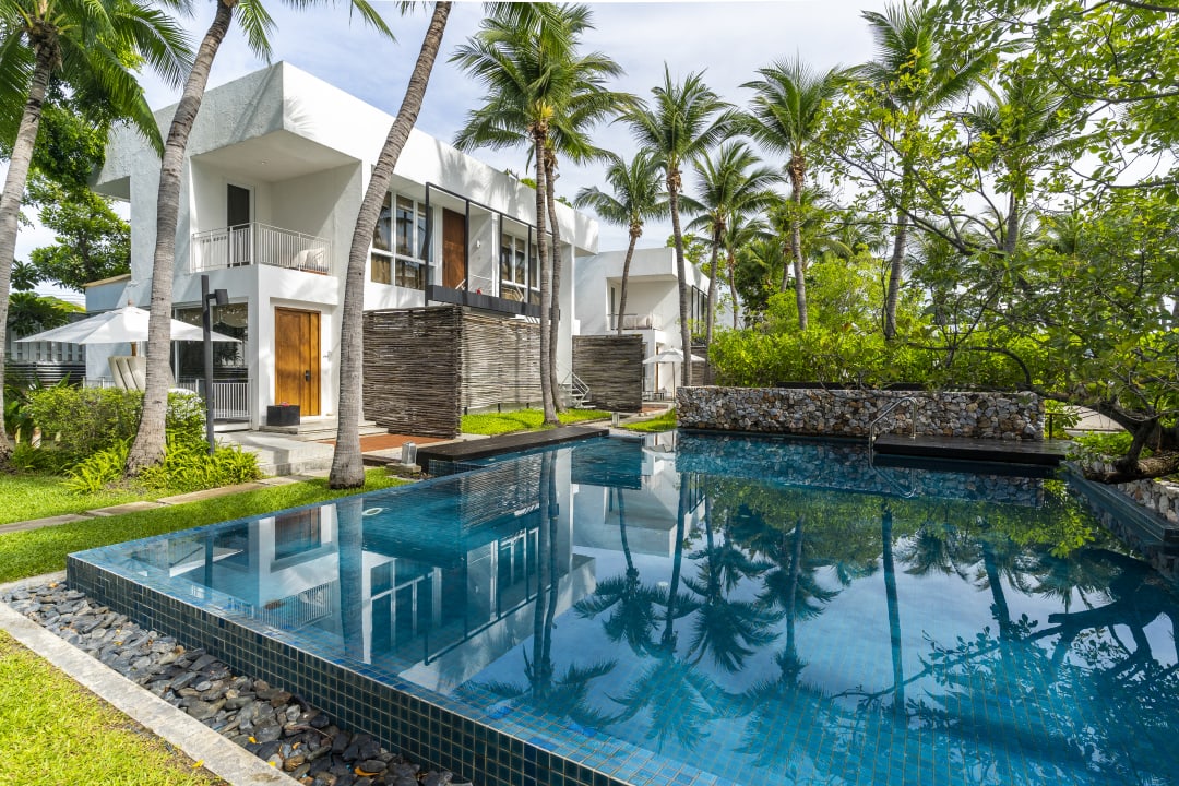 Pool Hotel Putahracsa Hua Hin