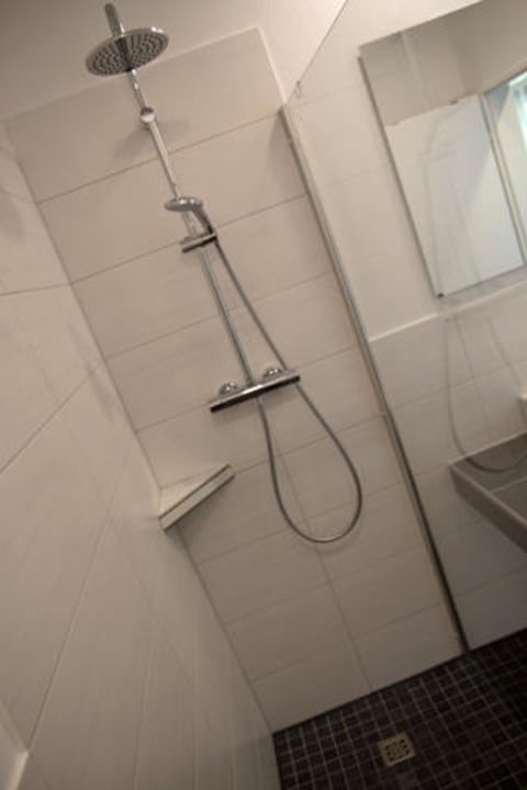 Badezimmer Hotel Blauer Fasan