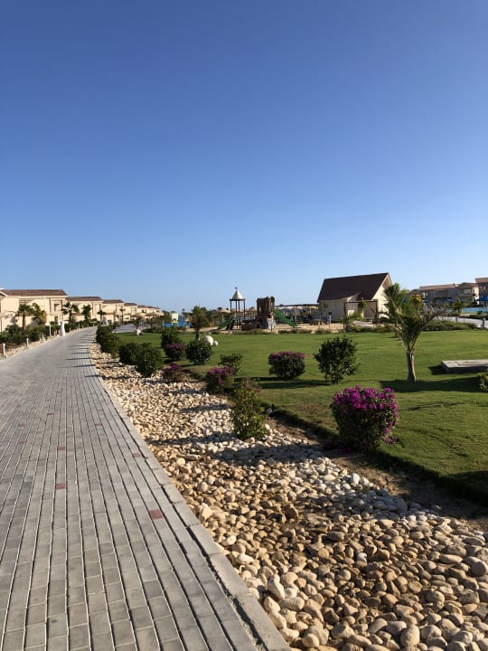 Gartenanlage Pickalbatros Sea World Resort - Marsa Alam