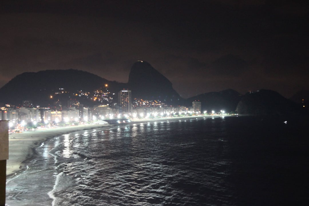 Blick vom Pool auf den Zuckerhut Miramar Hotel by Windsor
