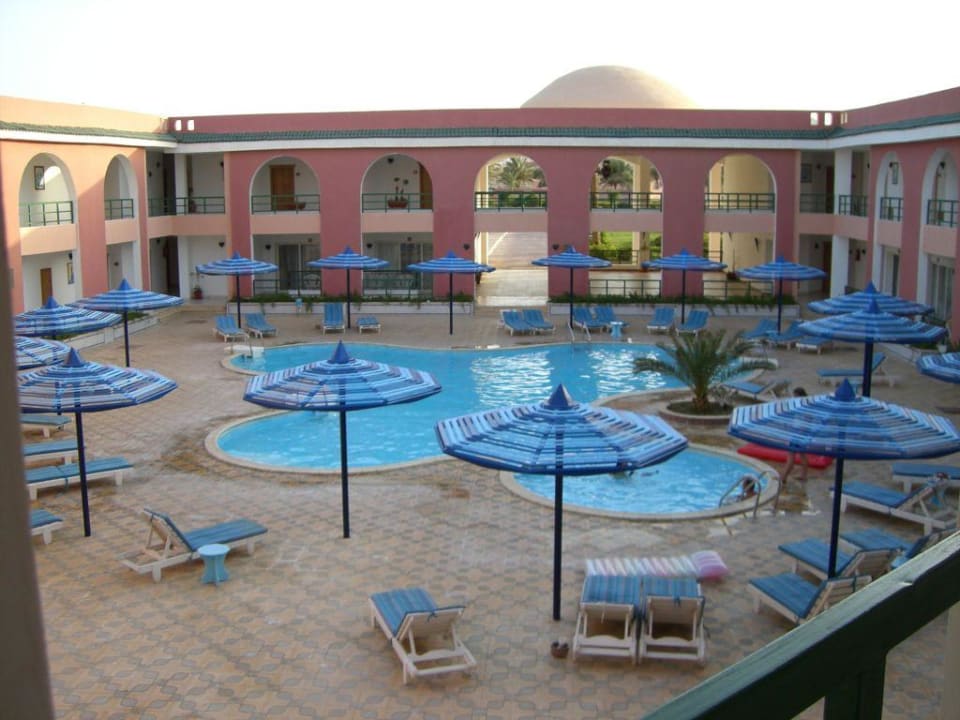 Beheitzter Pool, im neuen Bereich Pickalbatros Royal Moderna Resort-Sharm El Sheikh