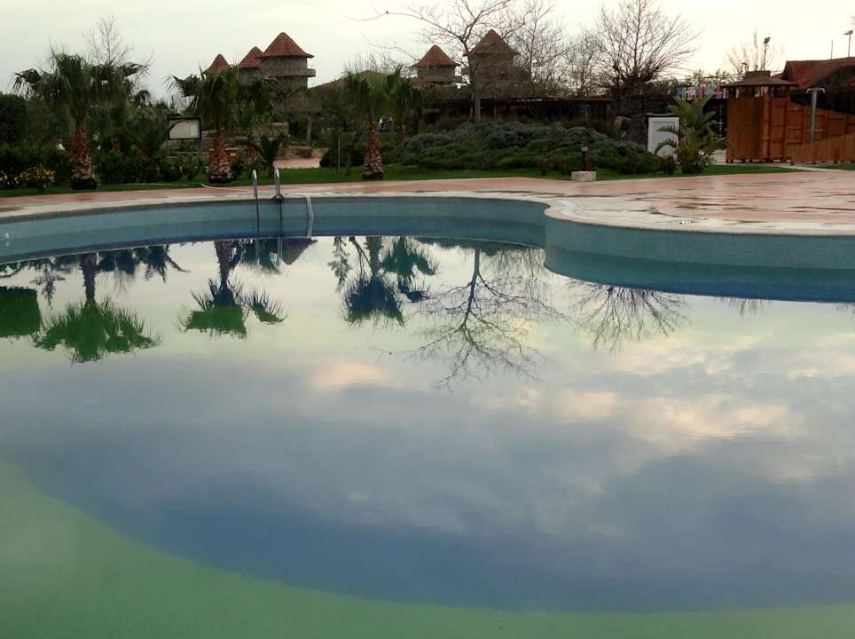 Abendstimmung am Pool Sherwood Exclusive Lara