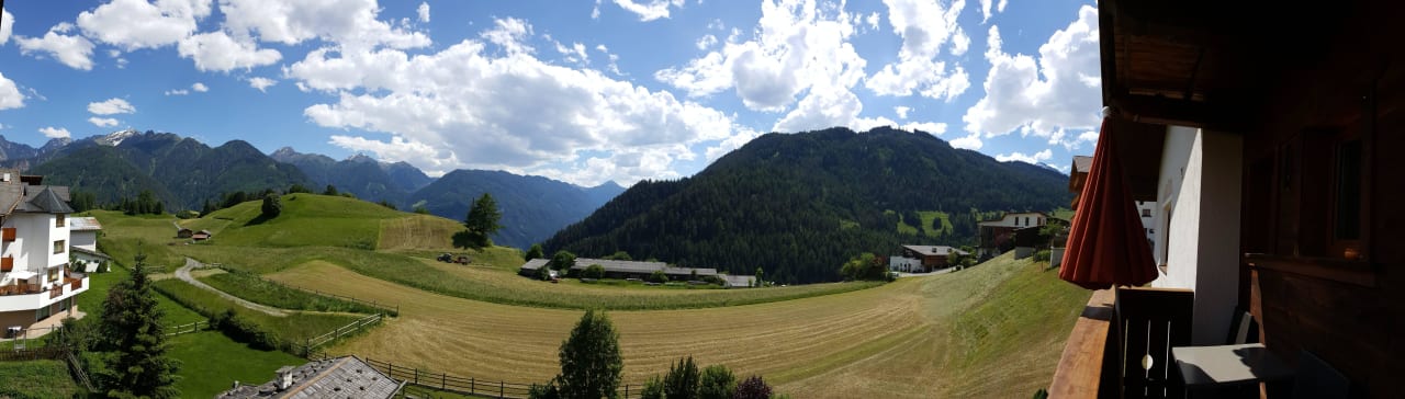 Wunderbarer Ausblick Ferienwohnungen am Matinesweg, Serfaus