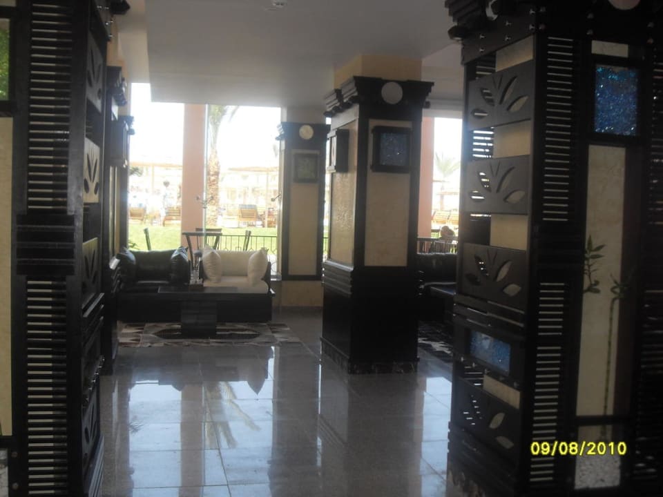 Neu! Beach Albatros Resort
