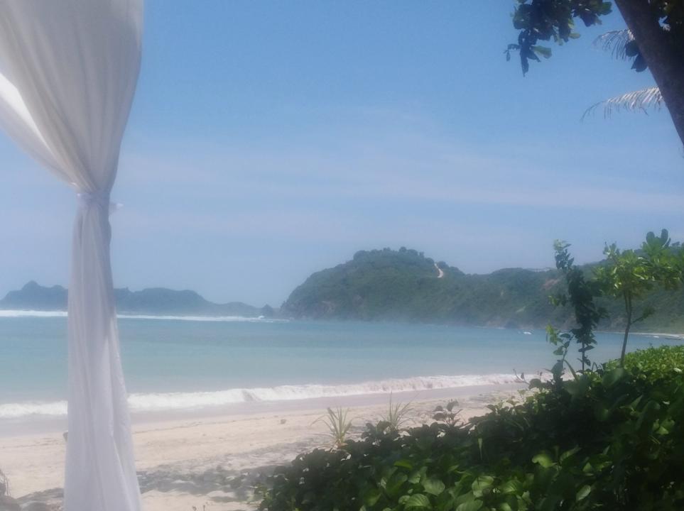 Strand Amber Lombok Beach Resort