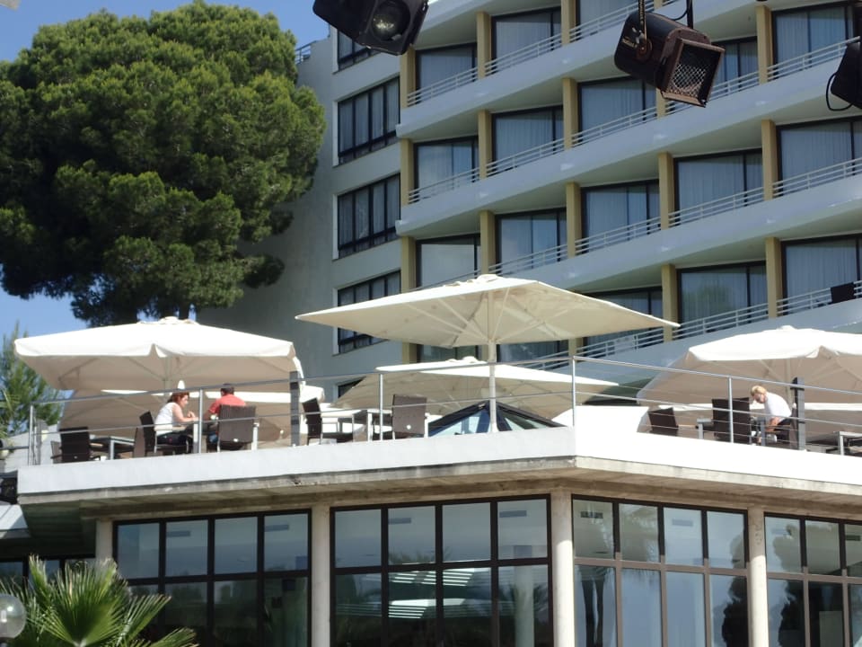 Frühstücksterrasse Hotel Exagon Park