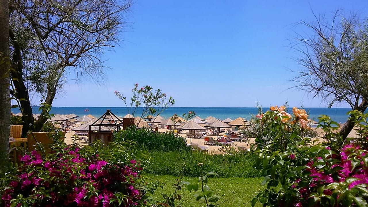 Strand Hotel Defne Garden