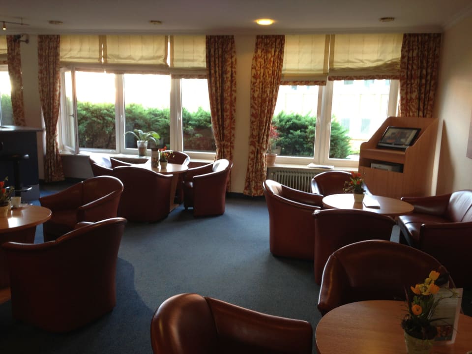 Rezeption und Bar Apartment-Hotel Hamburg Mitte