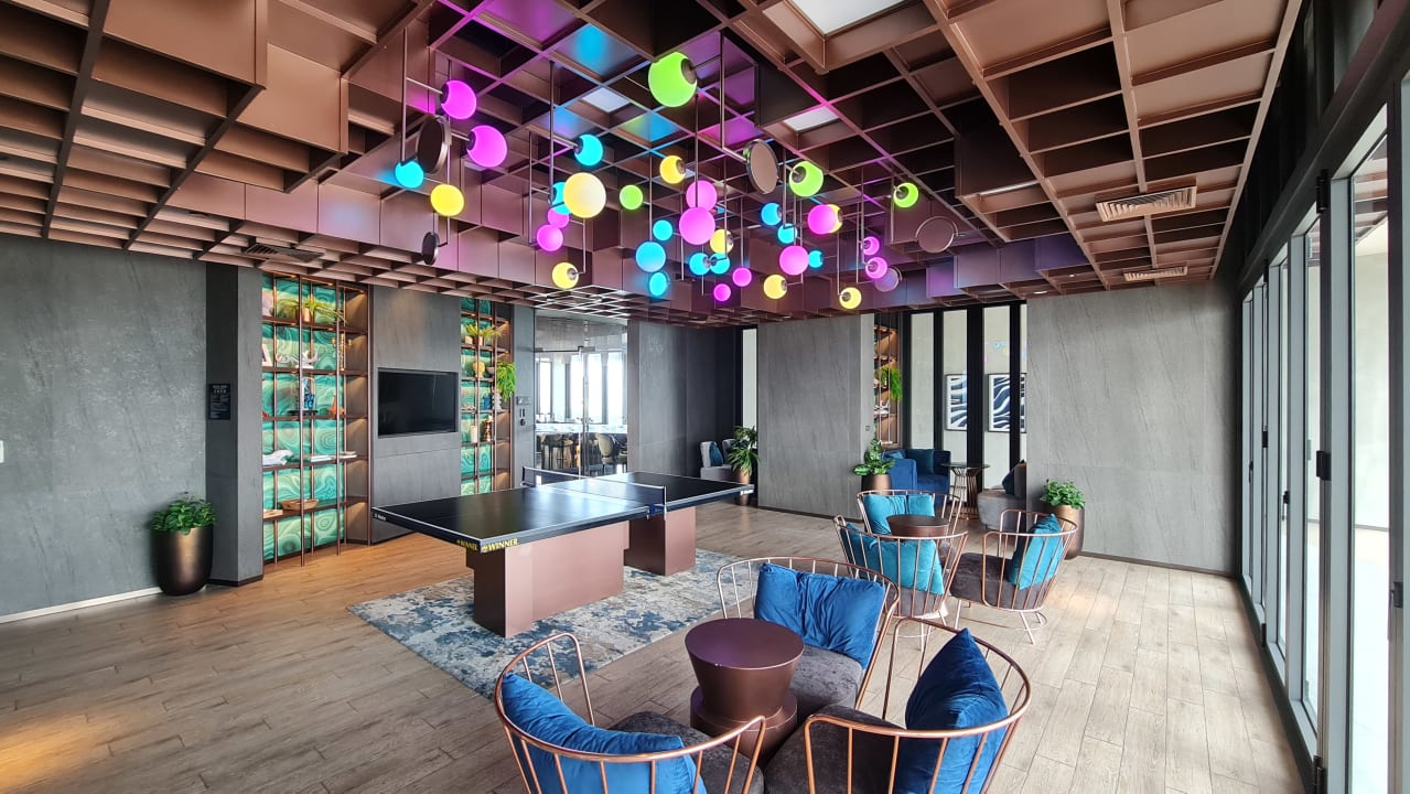 Sport & Freizeit Edge Central Pattaya Vip Condo