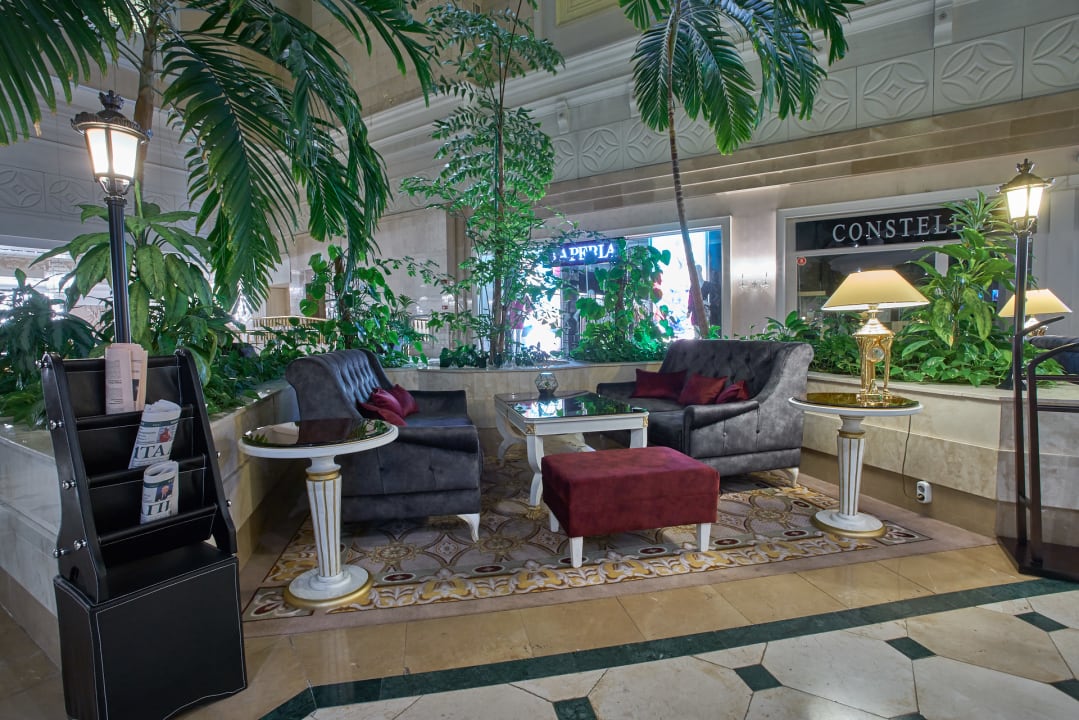 Lobby Rixos President Astana