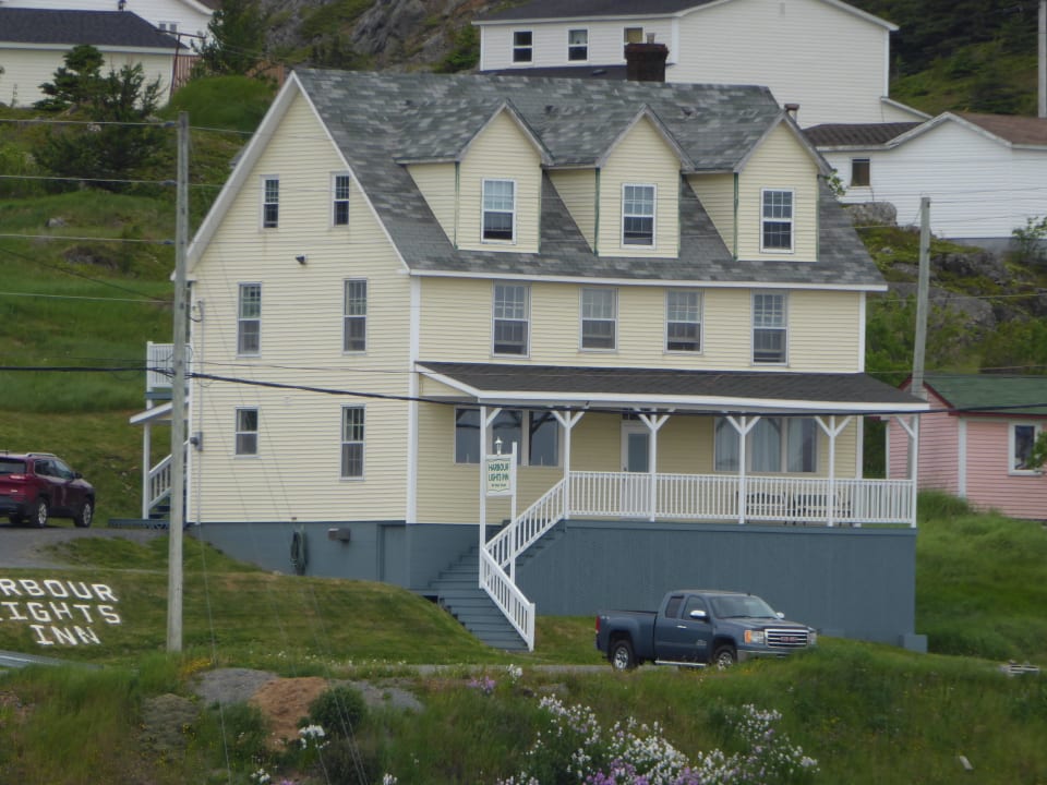 Harbour Lights Inn Hotel Harbour Lights Inn B&B