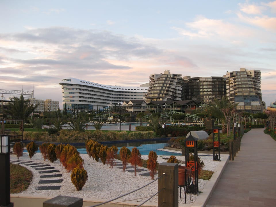 Unser Nachbar Concorde Limak Lara Deluxe Hotel & Resort