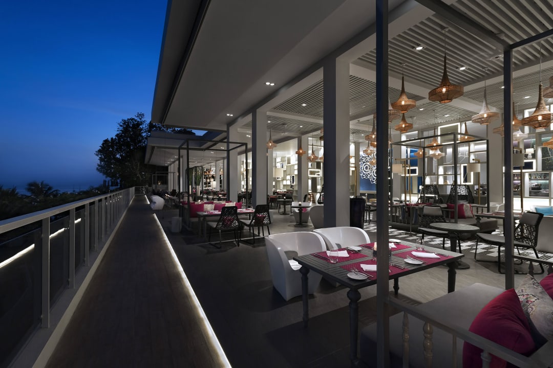 Cosmo Restaurant  The Nai Harn Phuket