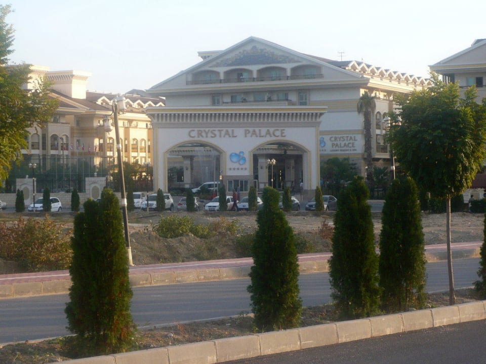 Zufahrtsstraße zum Hotel Diamond Excellence Resort & Spa