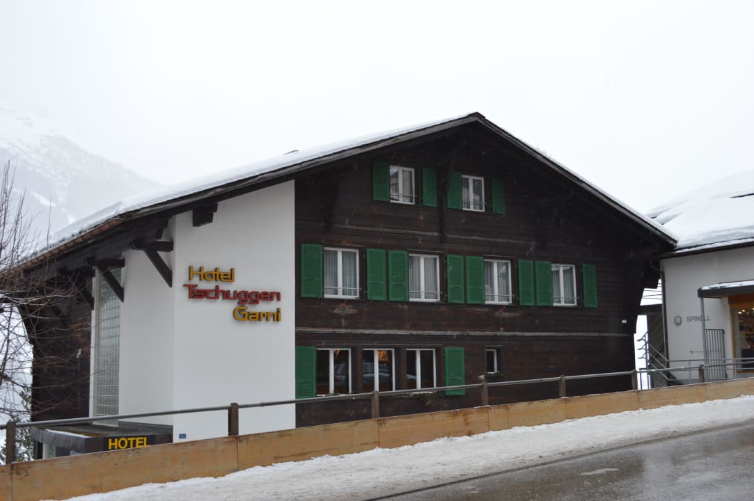 Hotel vies from across the street Hotel Tschuggen