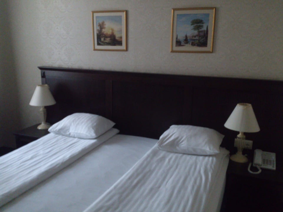 Łóżko Rixwell Gertrude Hotel