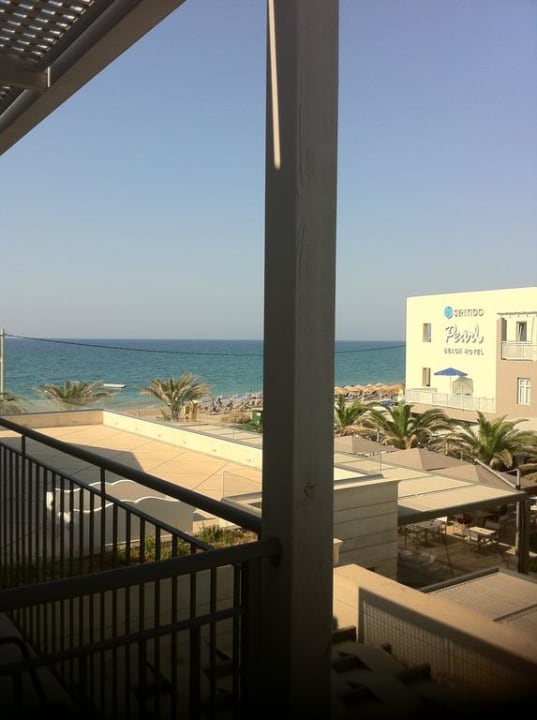 Blick vom Balkon tagsüber Aegean Pearl