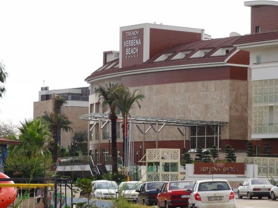 Eingang zum Hotel Sentido Trendy Verbena Beach