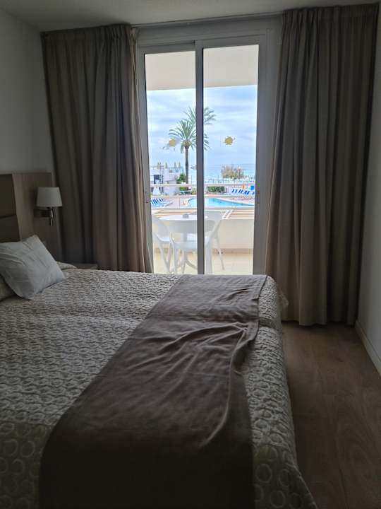 Zimmer Hotel Palia Sa Coma Playa