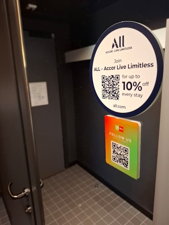 Zimmer ibis Lviv Center