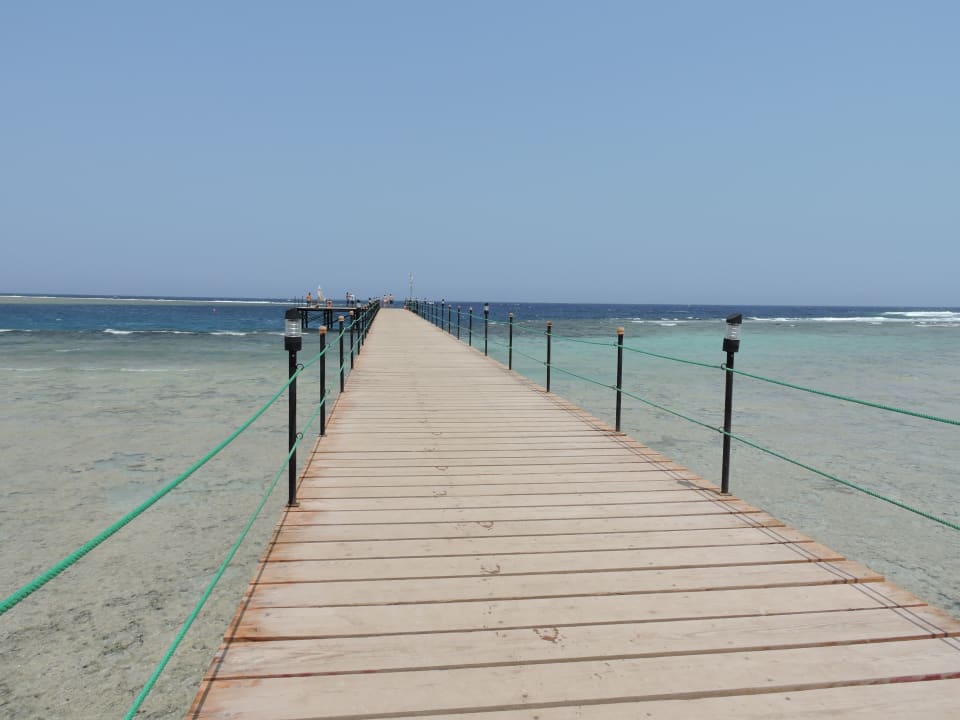 Strand Brayka Bay Resort