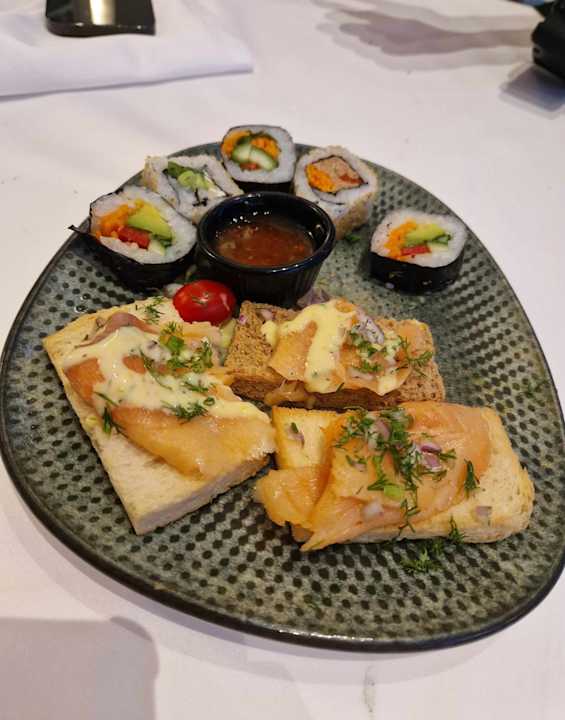 Gastro Rubi Platinum Spa Resort & Suites