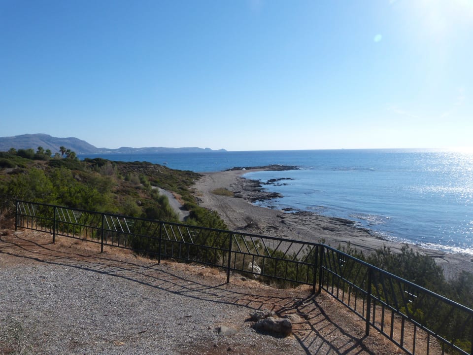 Blick vom Pavillon auf die Bucht Rodos Princess Beach Hotel & Spa