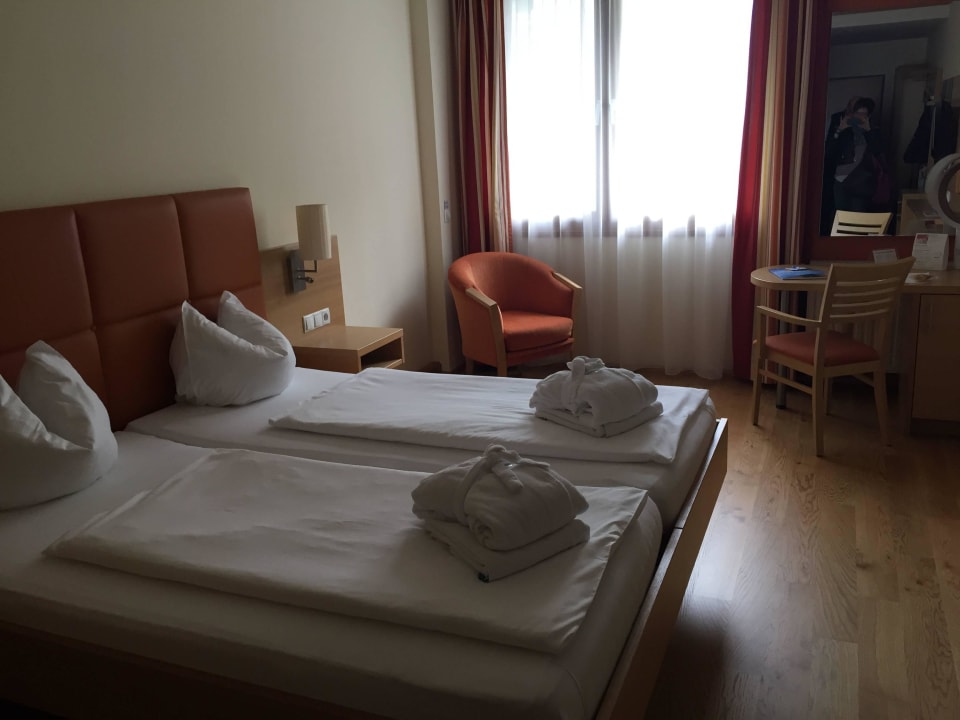 Unser Zimmer  Heilthermen Resort Bad Waltersdorf