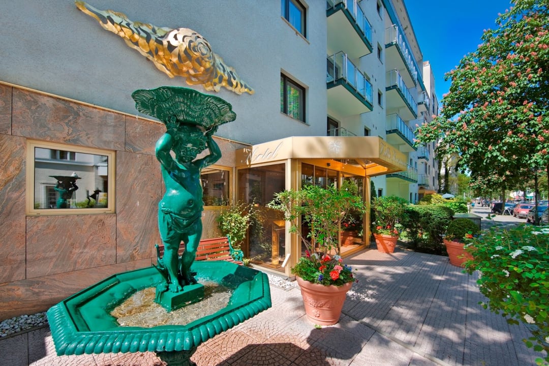 Ausblick Bernstein Villa Kastania