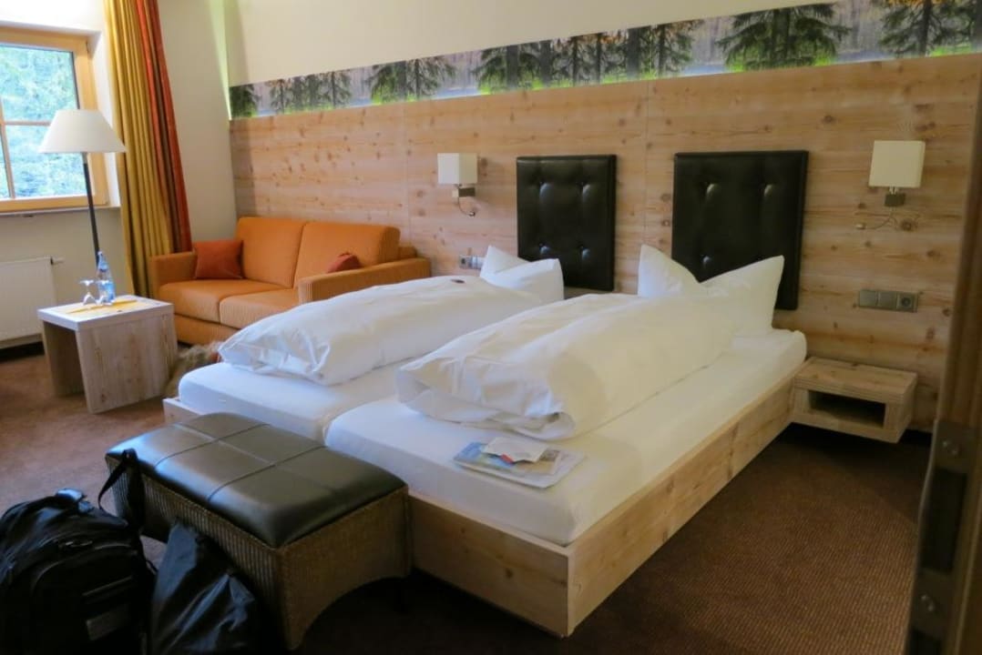 DZ ohne Balkon mit Seeblick Berghotel Mummelsee