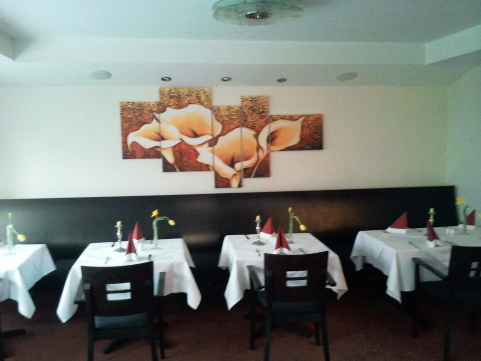 Restaurant rechte Seite Hotel Weinberg