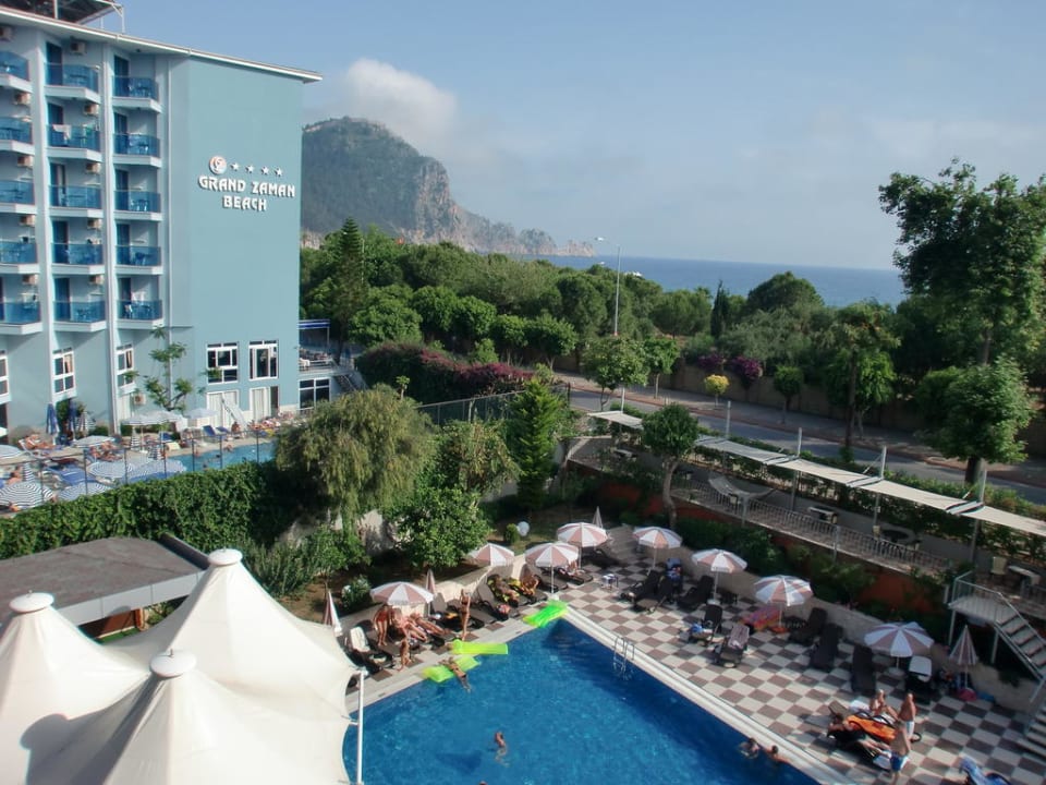 Aussenansicht Hotel Grand Okan