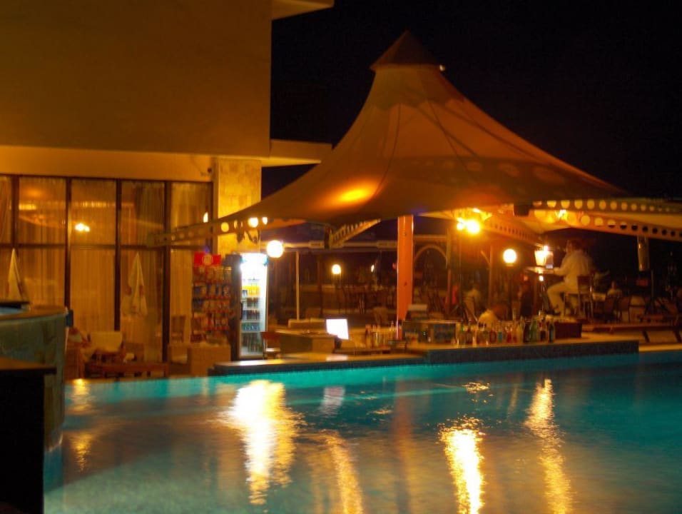 Romantischer Pool Hotel Tiva del Mar Beach