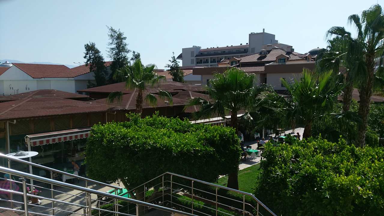 Gartenanlage Grand Seker Hotel