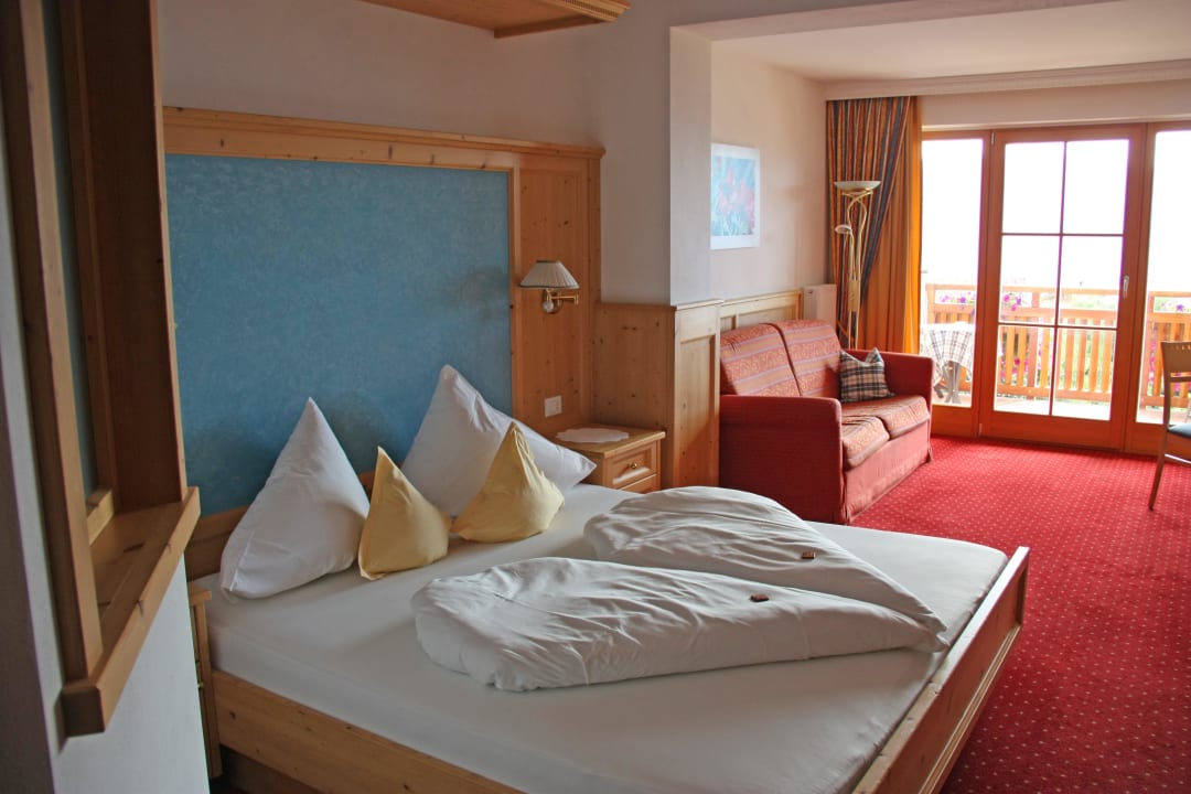 Liebevoll gestaltete Zimmer SONNENBERG | Panorama Dolomites Wellbeing