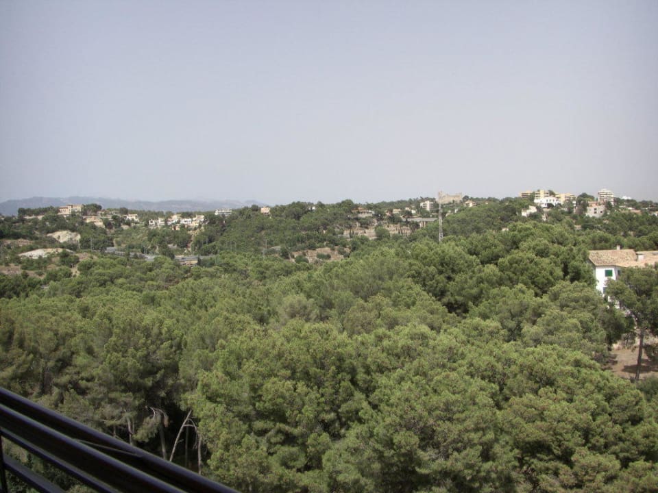 Ausblick vom Balkon linke Seite BQ Belvedere Hotel