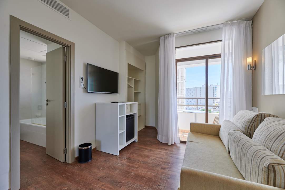 Zimmer Alua Calas de Mallorca Resort