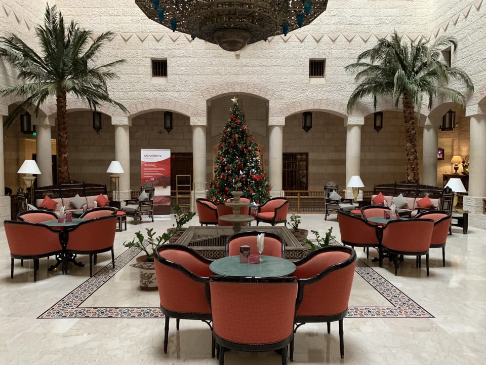 Lobby Mövenpick Resort Petra