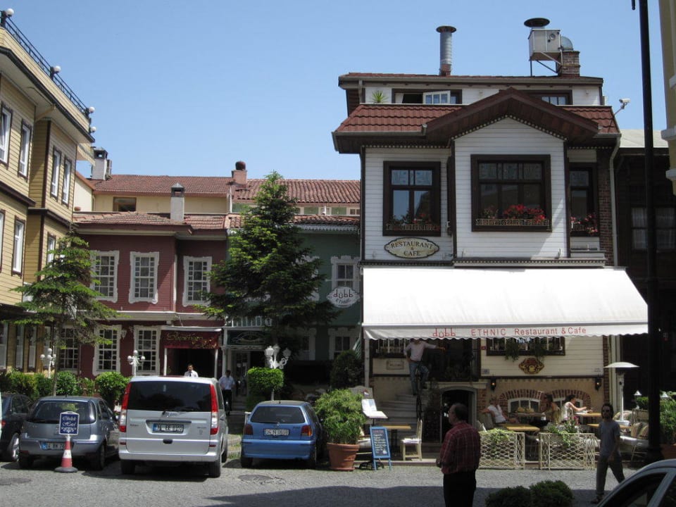 Umgebung des Hotels Acra Hotel Acra