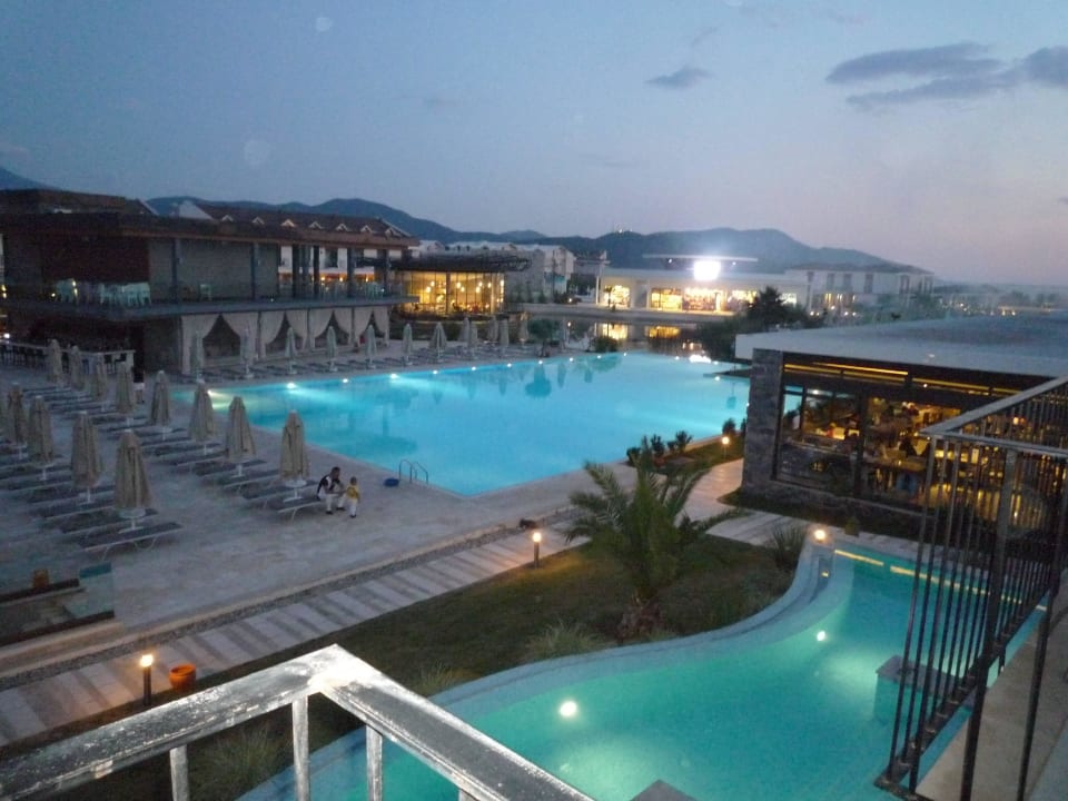 Pool  Jiva Beach Resort