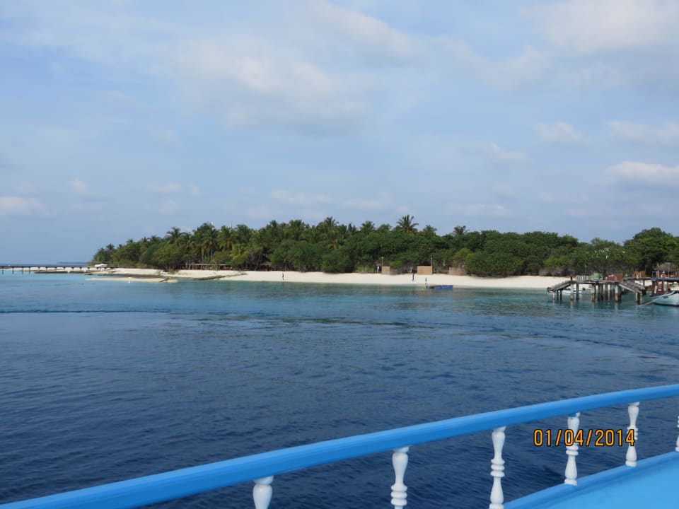 Blick auf Strand Ostseite NH Collection Maldives Reethi Resort