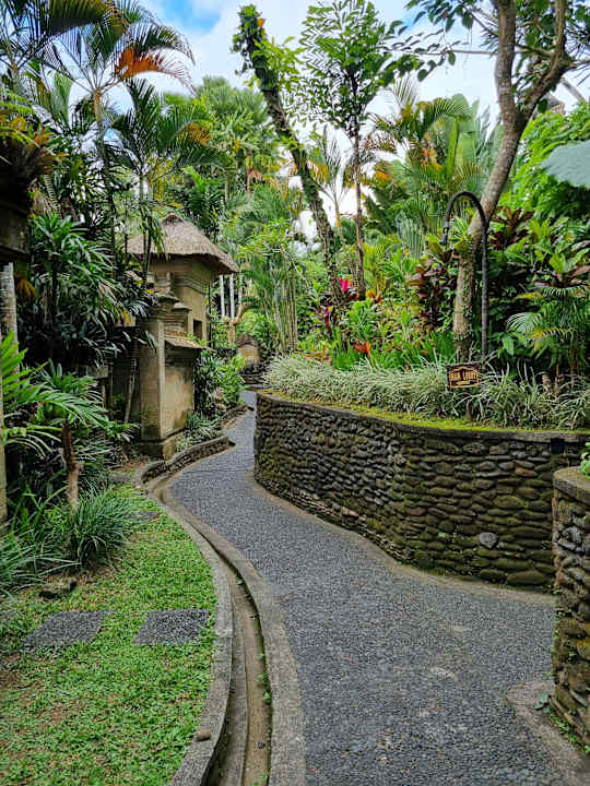 Gartenanlage Hotel The Royal Pita Maha