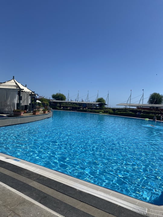 Pool Limak Lara Deluxe Hotel & Resort