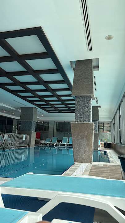 Pool Luna Blanca Resort & Spa