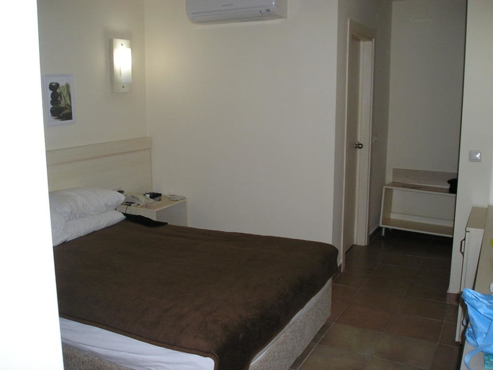 Blick ins Zimmer Can Garden Beach